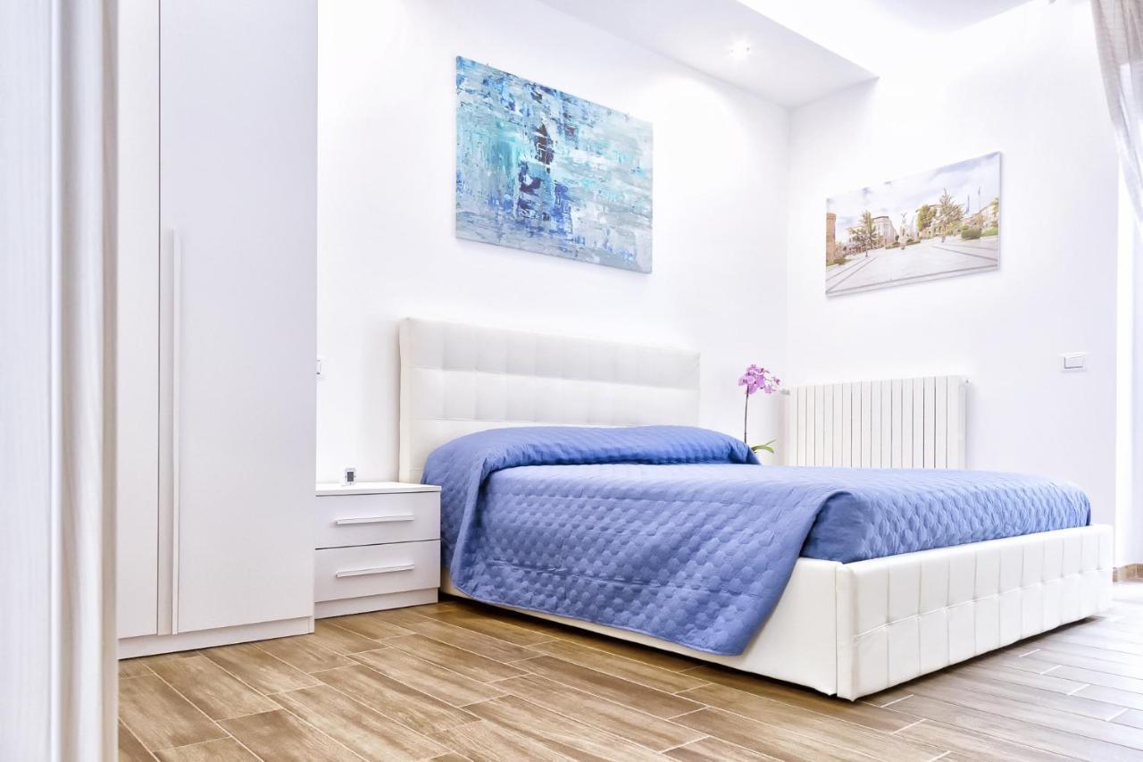 Dimora Del Vasto Bed and Breakfast Εξωτερικό φωτογραφία